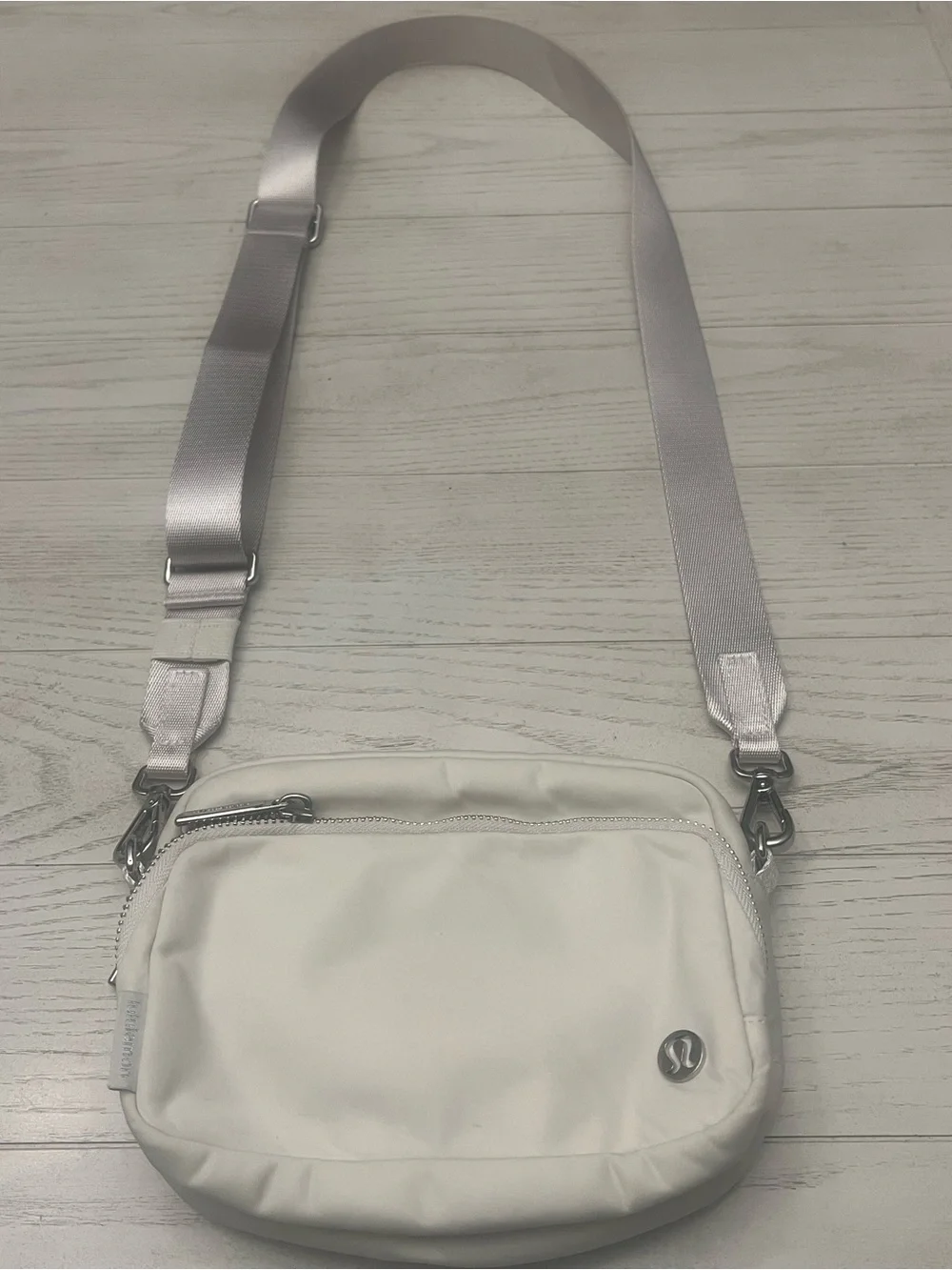 Lululemon Everywhere Crossbody Bag White Opal Cream Silver Hardware